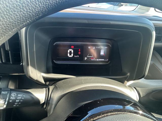 スペーシア ＨＹＢＲＩＤ　Ｘ　元試乗車　フロアマット　オーディオレス（14枚目）