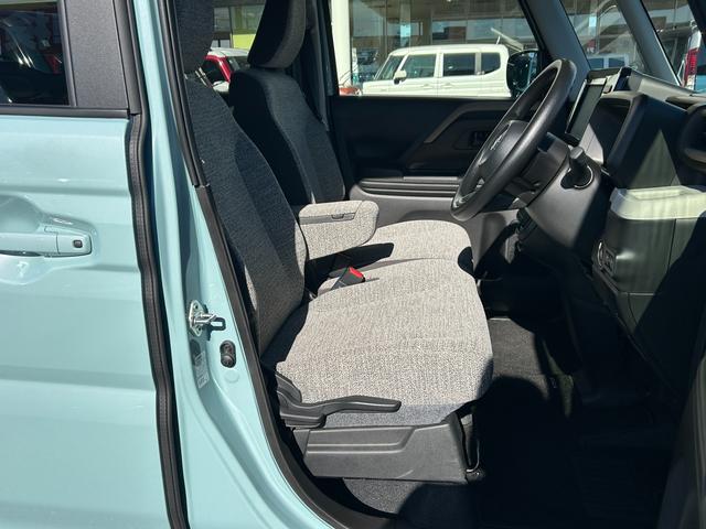 スペーシア ＨＹＢＲＩＤ　Ｘ　元試乗車　フロアマット　オーディオレス（16枚目）