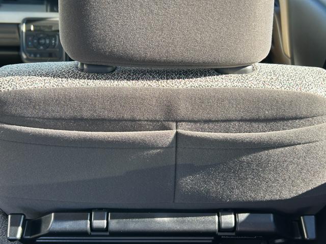 スペーシア ＨＹＢＲＩＤ　Ｘ　元試乗車　フロアマット　オーディオレス（24枚目）