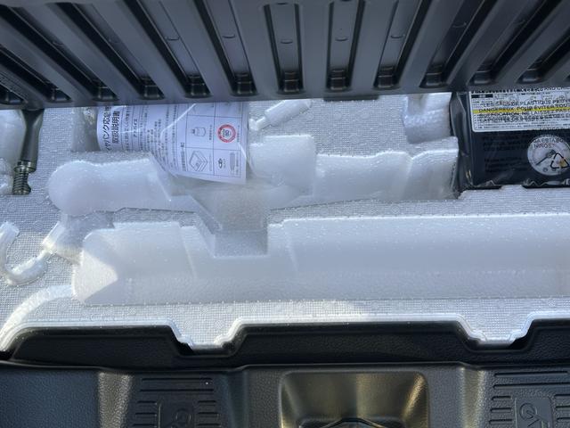 スペーシア ＨＹＢＲＩＤ　Ｘ　元試乗車　フロアマット　オーディオレス（26枚目）