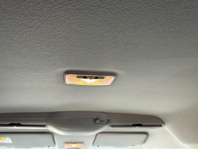 スペーシア ＨＹＢＲＩＤ　Ｘ　元試乗車　フロアマット　オーディオレス（42枚目）