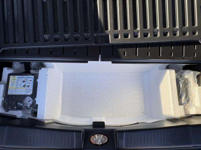 ワゴンR FX 4型元代車 フロアマット オーディオレス(9枚目)