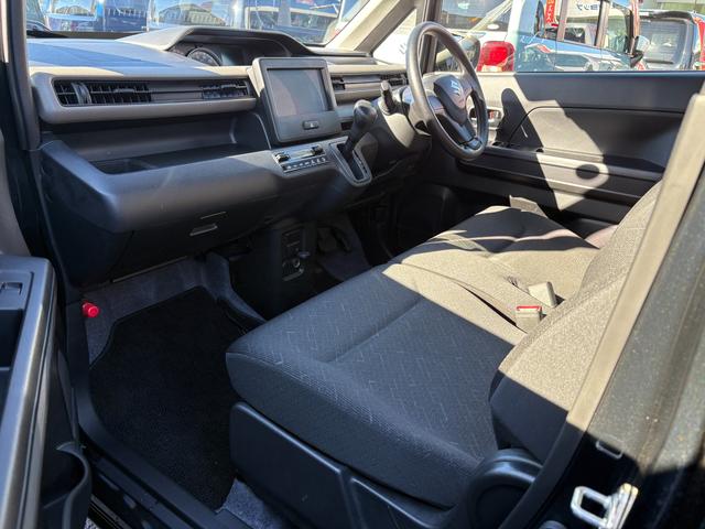 ワゴンR FX 4型元代車 フロアマット オーディオレス(26枚目)