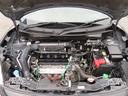 キレイなエンジンルームも自慢の一台。