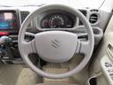 ステアリング!軽く扱いやすいステアリング操作が可能です◎小回りが利き、手にフィットするハンドルです。