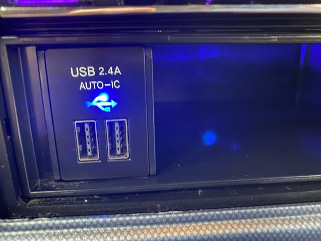 ジムニー ランドベンチャー ETC キーレスエントリー 電動格納ミラー シートヒーター AT ABS CD USB Bluetooth ルーフレール アルミホイール 衝突安全ボディ エアコン パワーウィンドウ(9枚目)