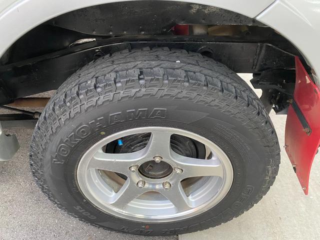 ジムニー ランドベンチャー ETC キーレスエントリー 電動格納ミラー シートヒーター AT ABS CD USB Bluetooth ルーフレール アルミホイール 衝突安全ボディ エアコン パワーウィンドウ(19枚目)