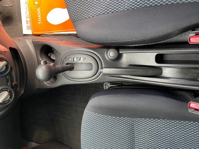 ノート Ｘ　ドライブレコーダー　ＥＴＣ　全周囲カメラ　ＴＶ　アルミホイール　スマートキー　アイドリングストップ　電動格納ミラー　ＣＶＴ　盗難防止システム　衝突安全ボディ　ＡＢＳ　ＣＤ　ＵＳＢ（8枚目）