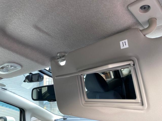 ノート Ｘ　ドライブレコーダー　ＥＴＣ　全周囲カメラ　ＴＶ　アルミホイール　スマートキー　アイドリングストップ　電動格納ミラー　ＣＶＴ　盗難防止システム　衝突安全ボディ　ＡＢＳ　ＣＤ　ＵＳＢ（11枚目）