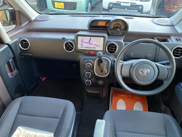 スペイド Ｆ　ジャック　ＥＴＣ　バックカメラ　ナビ　ＴＶ　オートライト　ＨＩＤ　スマートキー　電動格納ミラー　ＣＶＴ　アルミホイール　ＣＤ　Ｂｌｕｅｔｏｏｔｈ　盗難防止システム　衝突安全ボディ　ＡＢＳ　ＥＳＣ　エアコン（2枚目）