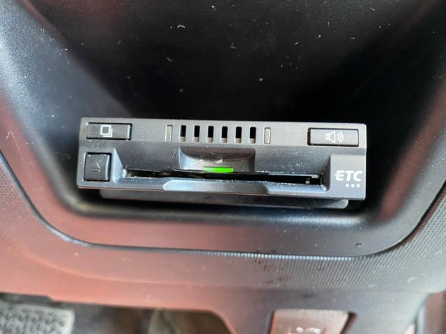 スペイド Ｆ　ジャック　ＥＴＣ　バックカメラ　ナビ　ＴＶ　オートライト　ＨＩＤ　スマートキー　電動格納ミラー　ＣＶＴ　アルミホイール　ＣＤ　Ｂｌｕｅｔｏｏｔｈ　盗難防止システム　衝突安全ボディ　ＡＢＳ　ＥＳＣ　エアコン（11枚目）