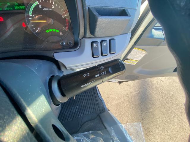 NT450アトラス フルスーパーローDX MT 後輪ダブル キーレスエントリー エアコン パワーウィンドウ 運転席エアバッグ ミュージックプレイヤー接続可(5枚目)