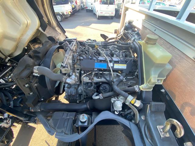 NT450アトラス フルスーパーローDX MT 後輪ダブル キーレスエントリー エアコン パワーウィンドウ 運転席エアバッグ ミュージックプレイヤー接続可(19枚目)