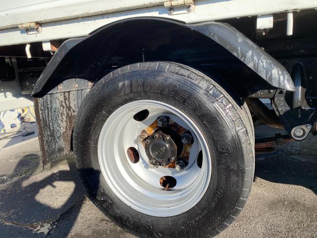 NT450アトラス フルスーパーローDX MT 後輪ダブル キーレスエントリー エアコン パワーウィンドウ 運転席エアバッグ ミュージックプレイヤー接続可(20枚目)