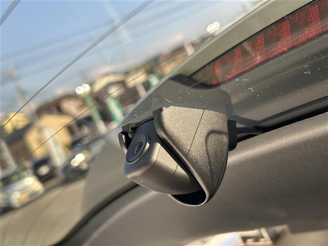 ＣＸ－８ ＸＤ　エクスクルーシブモード　☆ワンオーナー☆サンルーフ☆純正ナビ（ＢＴ／フルセグ／ＴＶキャンセラー）☆ＢＯＳＥプレミアムサウンドシステム☆アラウンドビューモニター☆バックカメラ☆フロントカメラ☆サイドカメラ☆電動リアゲート（18枚目）