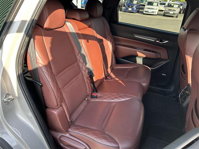 ＣＸ－８ ＸＤ　エクスクルーシブモード　☆ワンオーナー☆サンルーフ☆純正ナビ（ＢＴ／フルセグ／ＴＶキャンセラー）☆ＢＯＳＥプレミアムサウンドシステム☆アラウンドビューモニター☆バックカメラ☆フロントカメラ☆サイドカメラ☆電動リアゲート（29枚目）