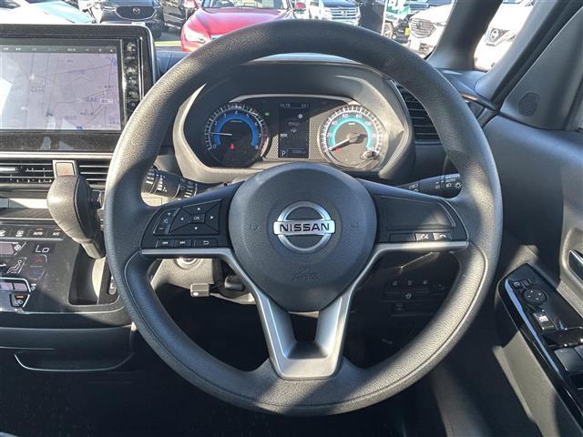 ルークス ハイウェイスター　Ｘ　☆純正９型ナビ（ＢＴ／フルセグ）☆アラウンドビューモニター☆バックカメラ☆フロントカメラ☆サイドカメラ☆両側パワースライドドア☆ハンズフリードア☆ＬＥＤヘッドライト☆フォグランプ☆オートライト（9枚目）