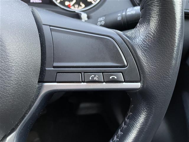 エクストレイル ２０Ｘ　☆ワンオーナー☆純正９型ナビ（ＢＴ／フルセグ／ＡＭ／ＦＭ／ＤＩＳＣ／ＡＵＸ／ｉＰｏｄ）☆アラウンドビューモニター☆バックカメラ☆フロントカメラ☆サイドカメラ☆パワーバックドア☆ＬＥＤ☆革シート（8枚目）
