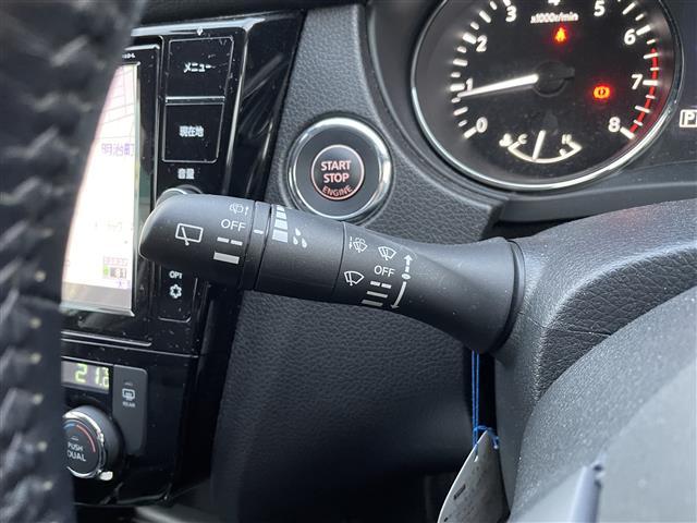 エクストレイル ２０Ｘ　☆ワンオーナー☆純正９型ナビ（ＢＴ／フルセグ／ＡＭ／ＦＭ／ＤＩＳＣ／ＡＵＸ／ｉＰｏｄ）☆アラウンドビューモニター☆バックカメラ☆フロントカメラ☆サイドカメラ☆パワーバックドア☆ＬＥＤ☆革シート（9枚目）