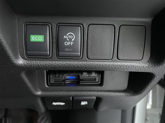 エクストレイル ２０Ｘ　☆ワンオーナー☆純正９型ナビ（ＢＴ／フルセグ／ＡＭ／ＦＭ／ＤＩＳＣ／ＡＵＸ／ｉＰｏｄ）☆アラウンドビューモニター☆バックカメラ☆フロントカメラ☆サイドカメラ☆パワーバックドア☆ＬＥＤ☆革シート（13枚目）