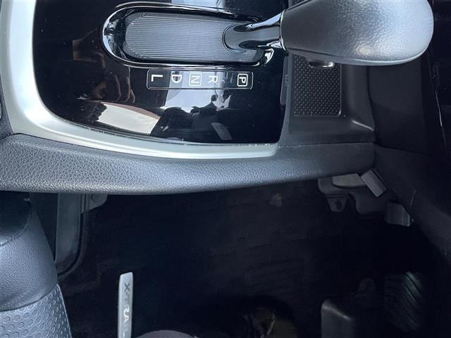 エクストレイル ２０Ｘ　☆ワンオーナー☆純正９型ナビ（ＢＴ／フルセグ／ＡＭ／ＦＭ／ＤＩＳＣ／ＡＵＸ／ｉＰｏｄ）☆アラウンドビューモニター☆バックカメラ☆フロントカメラ☆サイドカメラ☆パワーバックドア☆ＬＥＤ☆革シート（19枚目）