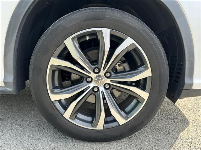 RX RX200t バージョンL ☆純正ナビ(BT/フルセグ/AM/FM/DISC)☆アラウンドビューモニター☆Bカメラ☆フロントカメラ☆サイドカメラ☆パワーバックドア☆レーダークルーズコントロール☆LEDヘッドライト(37枚目)