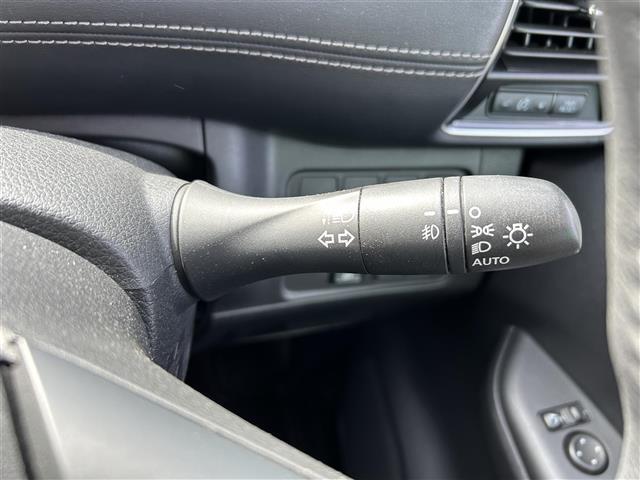 セレナ ハイウェイスター 全方位カメラ クルーズコントロール 純正ETC 社外ナビ 横滑り防止 衝突被害軽減システム 両側電動スライドドア LEDオートライト カーテンエアバッグ 社外ドラレコ スマートキー BT 後席モニター(13枚目)