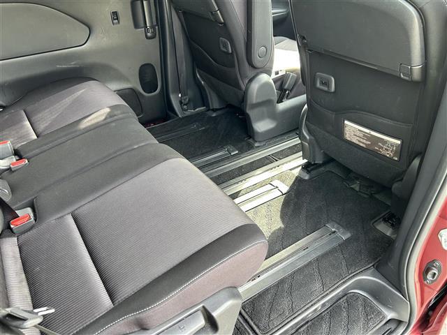 セレナ ハイウェイスター 全方位カメラ クルーズコントロール 純正ETC 社外ナビ 横滑り防止 衝突被害軽減システム 両側電動スライドドア LEDオートライト カーテンエアバッグ 社外ドラレコ スマートキー BT 後席モニター(28枚目)