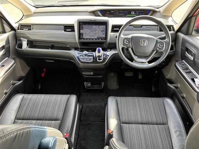 フリードハイブリッド ハイブリッド・ＥＸ　☆Ｇａｔｈｅｒｓナビ（ＢＴ／フルセグ／ＤＩＳＣ）☆Ｂカメラ☆両側パワースライドドア☆レーダークルーズコントロール☆ＬＥＤヘッドライト☆オートライト☆ハーフレザー☆ＤＮ席シートヒーター（2枚目）