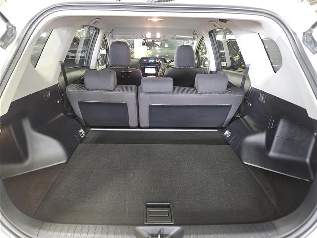 プリウスアルファ Sツーリングセレクション ワンオーナー 純正ナビ フルセグ バックカメラ ビルトインETC 前後ドラレコ SRSエアバッグ LEDヘッドランプ 革巻きステアリング 純正17インチAW モデリスタエアロ 禁煙車(11枚目)