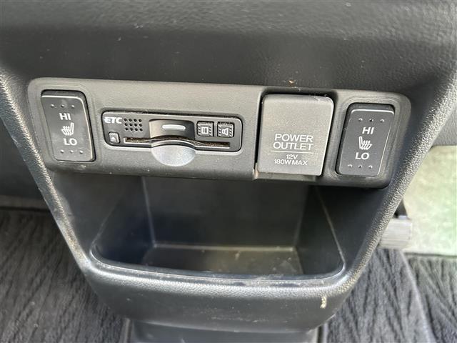 N-BOXカスタム 2トーンカラースタイル GターボSSパッケージ(14枚目)