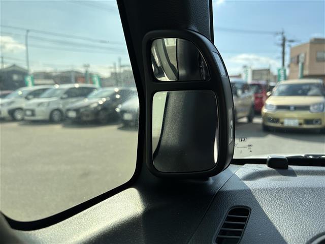 N-BOXカスタム 2トーンカラースタイル GターボSSパッケージ(16枚目)