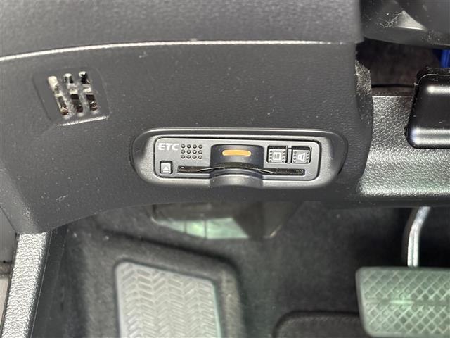 ヴェゼル ハイブリッドZ・ホンダセンシング(3枚目)