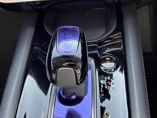 ヴェゼル ハイブリッドZ・ホンダセンシング(8枚目)