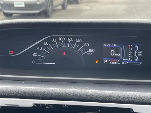 ソリオ ハイブリッドMZ ワンオーナー 純正9インチナビ アラウンドビューモニター 前後ドラレコ クルーズコントロール 両側パワスラ 純正アルミホイール 純正フロアマット 衝突被害軽減システム レーンキープアシスト(6枚目)