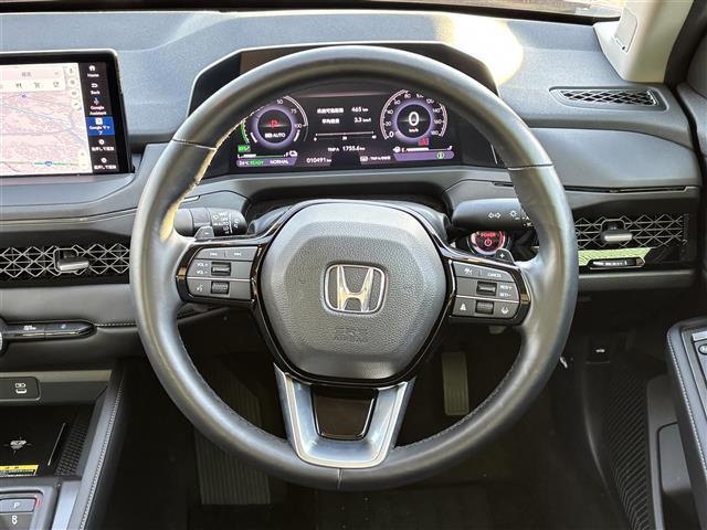 アコード e:HEV Hondaコネクトディスプレー(フルセグテレビ・FM・AM・BT)ETC2.0 クルーズコントロール 前席パワーシート 全席シートヒーター ブラインドスポットモニター 純正フロアマット(7枚目)