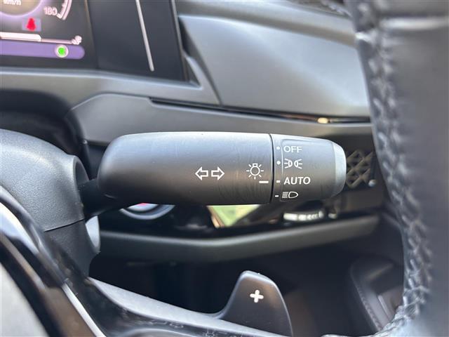 アコード e:HEV Hondaコネクトディスプレー(フルセグテレビ・FM・AM・BT)ETC2.0 クルーズコントロール 前席パワーシート 全席シートヒーター ブラインドスポットモニター 純正フロアマット(8枚目)