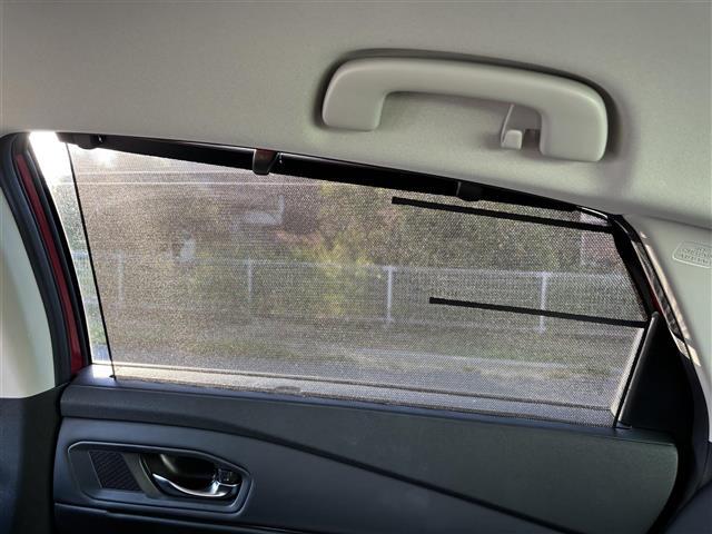 アコード e:HEV Hondaコネクトディスプレー(フルセグテレビ・FM・AM・BT)ETC2.0 クルーズコントロール 前席パワーシート 全席シートヒーター ブラインドスポットモニター 純正フロアマット(20枚目)