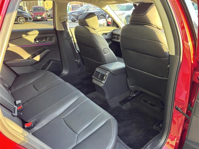 アコード e:HEV Hondaコネクトディスプレー(フルセグテレビ・FM・AM・BT)ETC2.0 クルーズコントロール 前席パワーシート 全席シートヒーター ブラインドスポットモニター 純正フロアマット(26枚目)