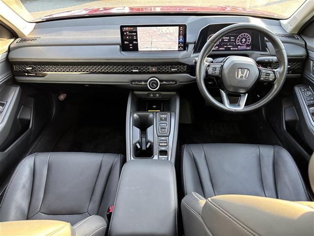 アコード e:HEV Hondaコネクトディスプレー(フルセグテレビ・FM・AM・BT)ETC2.0 クルーズコントロール 前席パワーシート 全席シートヒーター ブラインドスポットモニター 純正フロアマット(42枚目)