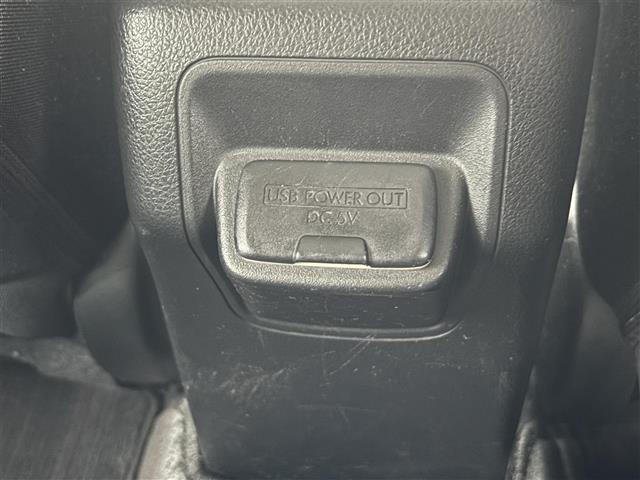 レヴォーグ 1.6GT-Sアイサイト ☆4WD☆アイサイト☆社外ナビ(BT/フルセグ/DISC/AM/FM)☆Bカメラ☆レーダークルーズコントロール☆LEDヘッドライト☆オートライト☆D席パワーシート☆純正18インチAW(13枚目)