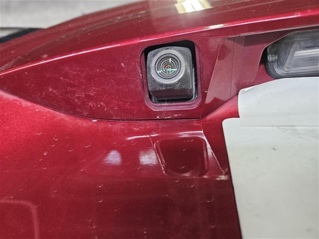 安心の全車保証付き！（※部分保証、国産車は納車後３ヶ月、輸入車は納車後１ヶ月の保証期間となります）。その他長期保証（有償）もご用意しております！※長期保証を付帯できる車両には条件がございます。