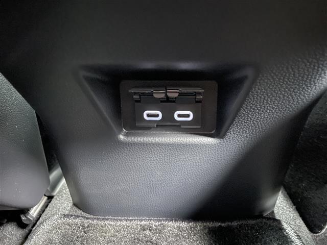 ハリアー Ｚ　レザーパッケージ　☆モデリスタエアロ☆ＪＢＬプレミアムサウンドシステム☆純正ナビ（ＢＴ／フルセグ）☆Ｂカメラ☆電動リアゲート☆レーダークルーズコントロール☆ＬＥＤヘッドライト☆オートマチックハイビーム（18枚目）