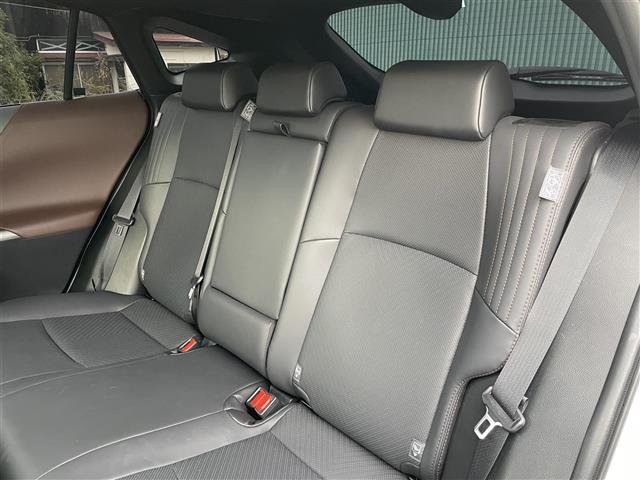 ハリアー Ｚ　レザーパッケージ　☆モデリスタエアロ☆ＪＢＬプレミアムサウンドシステム☆純正ナビ（ＢＴ／フルセグ）☆Ｂカメラ☆電動リアゲート☆レーダークルーズコントロール☆ＬＥＤヘッドライト☆オートマチックハイビーム（32枚目）