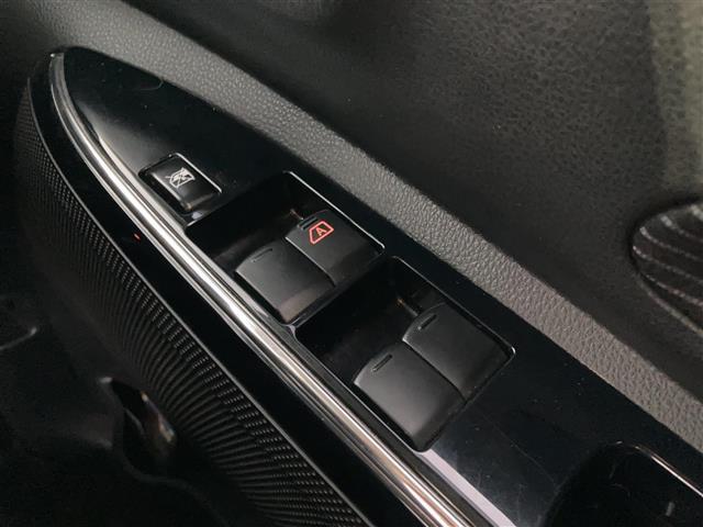 デイズルークス ハイウェイスター　Ｘターボ　純正ナビ（フルセグＴＶ・ＣＤ・ＤＶＤ・ＦＭ・ＡＭ・ＢＴ）片側パワースライドドア　ＥＴＣ　プッシュスタート　スマートキー　純正フロアマット　ドアバイザー（7枚目）