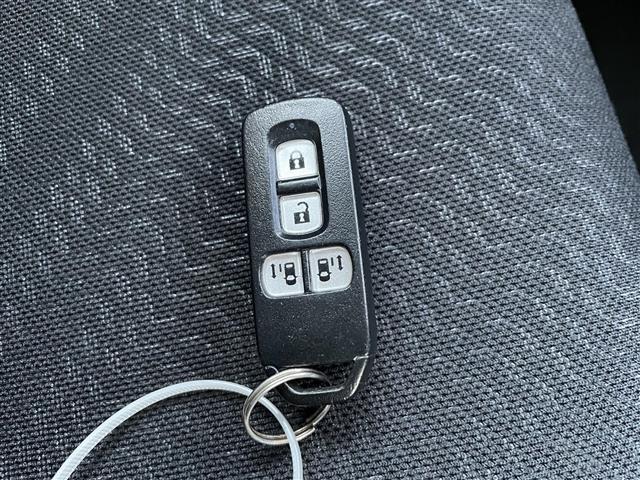 N-BOX G SSパッケージ ワンオーナー 両側電動スライドドア 純正AW 純正アルミホイール カロッツェリアナビ BT フルセグTV ベンチシート 横滑り防止 スマートキー アイドリングストップ iPod AUX(41枚目)