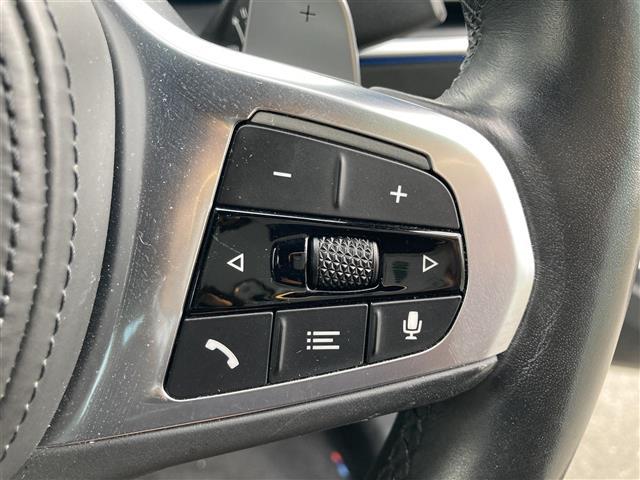 ３シリーズ ３３０ｅ　Ｍスポーツ　ワンオーナー　ハーマンカードンサウンドシステム　純正ナビ　ＢＴ　フルセグ　Ｓｐｏｔｉｆｙ　ＡＭ　ＦＭ　アラウンドビューモニター　Ｂカメラ　フロントカメラ　サイドカメラ　ＡＣＣ　ＡＨＢ　ハーフレザー（11枚目）