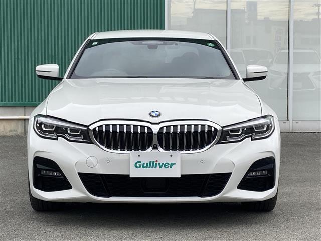 ３シリーズ ３３０ｅ　Ｍスポーツ　ワンオーナー　ハーマンカードンサウンドシステム　純正ナビ　ＢＴ　フルセグ　Ｓｐｏｔｉｆｙ　ＡＭ　ＦＭ　アラウンドビューモニター　Ｂカメラ　フロントカメラ　サイドカメラ　ＡＣＣ　ＡＨＢ　ハーフレザー（34枚目）