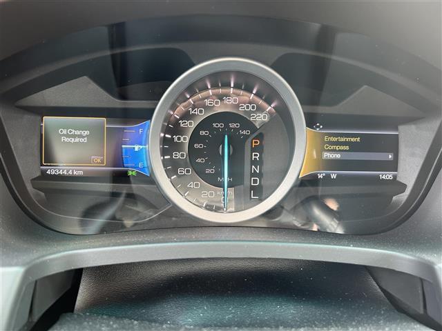 エクスプローラー ＸＬＴ　エコブースト　純正ナビ　純正ＡＷ　純正フロアマット　ＥＴＣ　クルーズコントロール　レザーシート　パワーシート　シートヒーター　サンルーフ　フロントカメラ　バックカメラ　リモコンキー　ＬＥＤオートライト（5枚目）