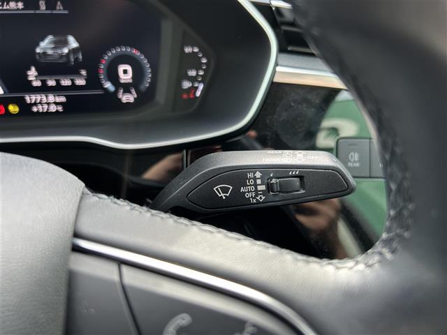 Ｑ３ ３５ＴＦＳＩアドバンスド　純正ナビ　前席パワーシート　前席シートヒーター　電動リアゲート　ＥＴＣ２．０　オートブレーキホールド　クルーズコントロール　接近警告　サイドアシスト（13枚目）